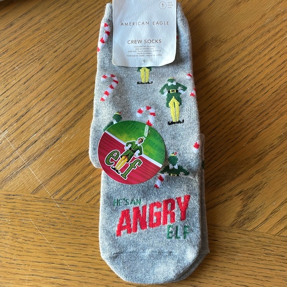 American Eagle Elf the Movie Crew Socks One Size NWT - Picture 1 of 3